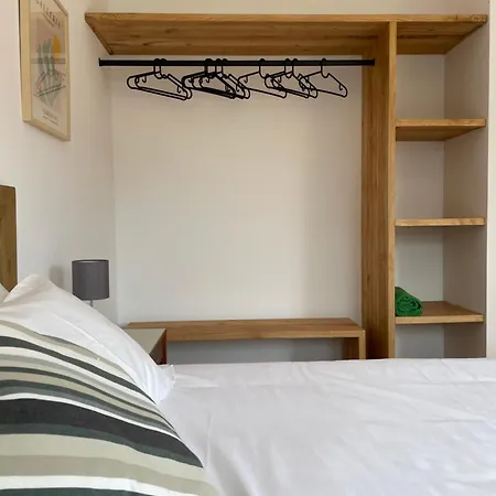 Πανσιόν Oliva Ericeria 4*